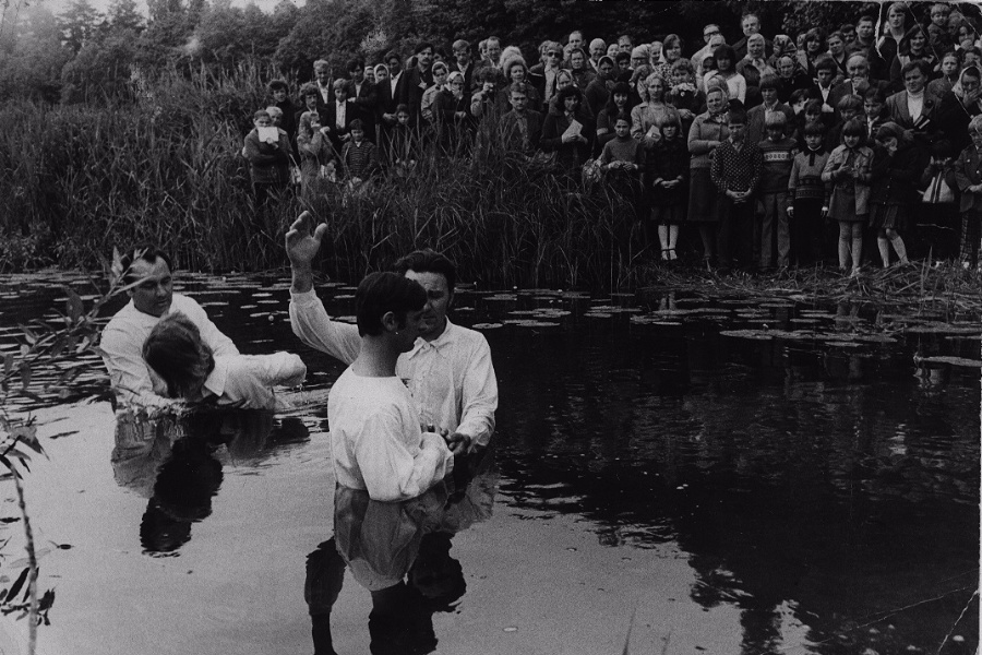 The pastor Vasily Filimonov - water baptism in Jelgava